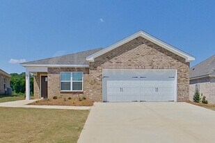 625 June St in Prattville, AL - Building Photo
