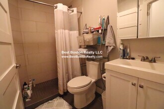 33 Portsmouth St in Cambridge, MA - Building Photo - Building Photo