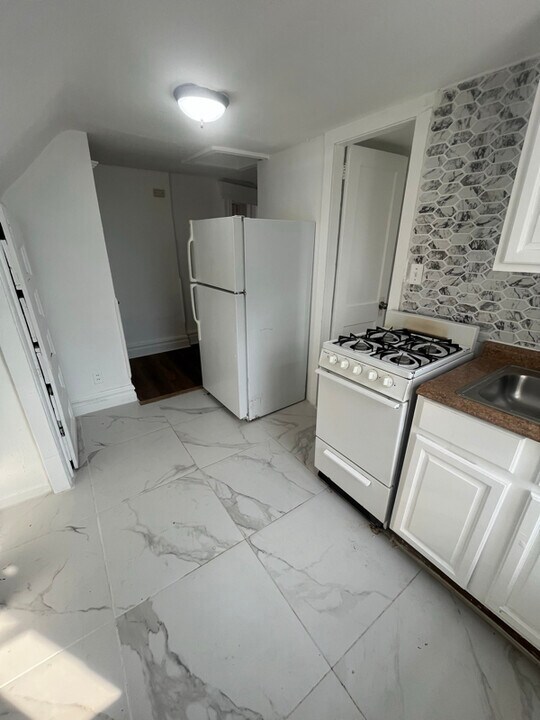 955 Grove St in Irvington, NJ - Building Photo