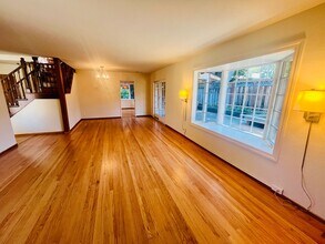 1220 Arthur Ct in Los Altos, CA - Building Photo - Building Photo