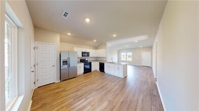 5512 Steamboat Ave in Springdale, AR - Building Photo - Building Photo
