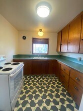 2239 Main St in Klamath Falls, OR - Building Photo - Building Photo