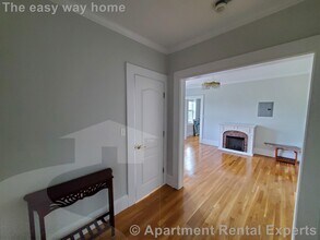 22 Concord Ave, Unit #15 in Cambridge, MA - Building Photo - Building Photo