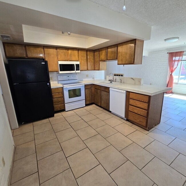 904 E Christmas Tree Ln in Pearce, AZ - Building Photo - Building Photo
