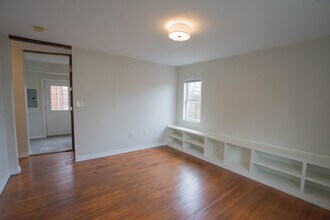 324 N 27th St, Unit D in Richmond, VA - Building Photo - Building Photo