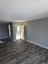 555 N Dupont Ave in Nashville, TN - Building Photo - Building Photo