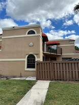 8206 Severn Dr in Boca Raton, FL - Building Photo