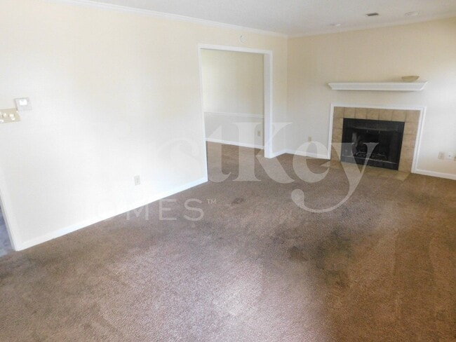 2428 Green Glen Dr, Unit 08-308 in Memphis, TN - Building Photo - Building Photo