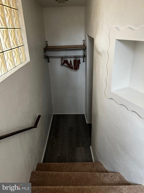 property at 762 E High St