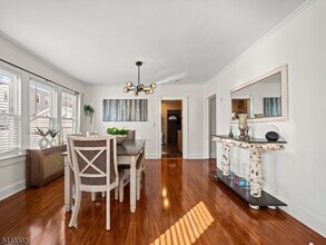 714 Irvington Ave in Maplewood, NJ - Building Photo - Building Photo