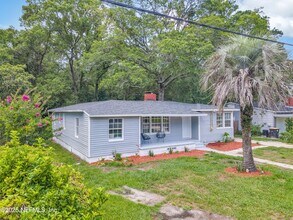 1232 Hamilton St, Unit C223 in Jacksonville, FL - Building Photo - Building Photo