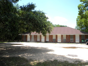 18779 Sisters Rd in Ponchatoula, LA - Building Photo - Building Photo