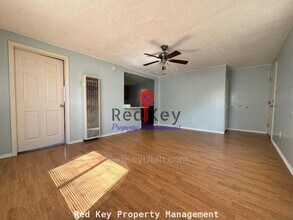 130 S 100 W in Tooele, UT - Building Photo - Building Photo