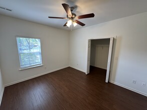 7154 Somerset Springs Dr in Charlotte, NC - Building Photo - Building Photo
