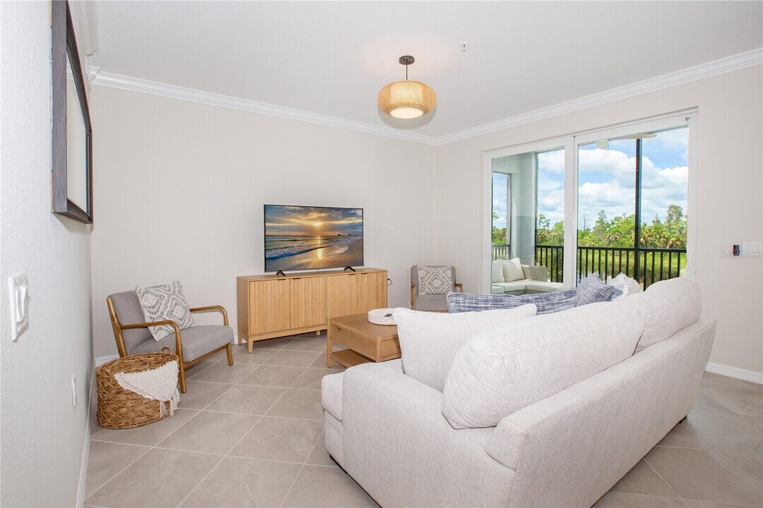 14141 Heritage Landing Blvd, Unit 922 in Punta Gorda, FL - Building Photo