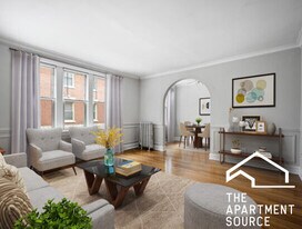 544 W Surf St, Unit N3 in Chicago, IL - Building Photo