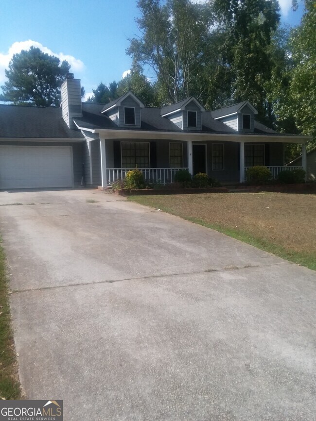3091 Carriage Trail in Jonesboro, GA - Building Photo - Building Photo
