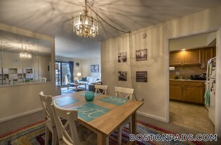 385 Massachusetts Ave, Unit 46 in Arlington, MA - Building Photo