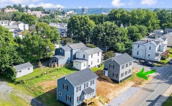 1525 Taylor St in Lynchburg, VA - Building Photo