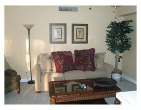 275 Palm Ave-Unit -A106 in Jupiter, FL - Building Photo - Building Photo