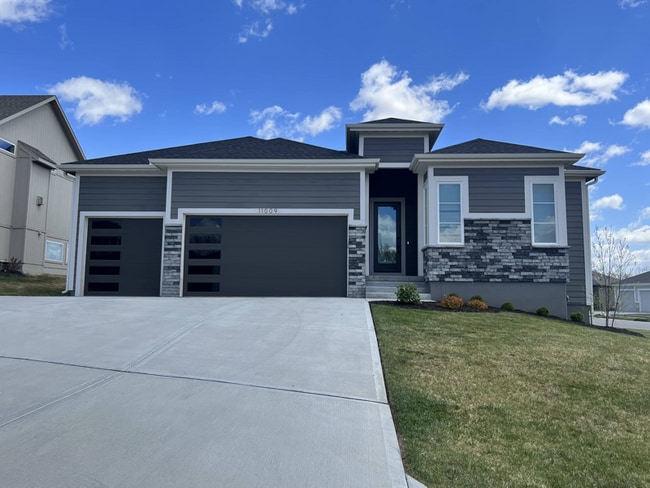 property at 11009 S Millstone Dr