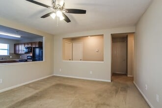 8107 Sanders Glen Ln in Humble, TX - Building Photo - Building Photo