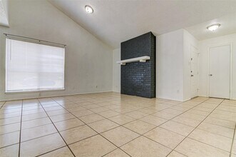 1202 Westcott Dr in Round Rock, TX - Building Photo - Building Photo