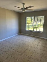 377 SW Cherryhill Rd in Port St. Lucie, FL - Foto de edificio - Building Photo