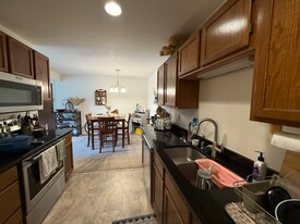 104 Clinkscales Rd in Columbia, MO - Building Photo