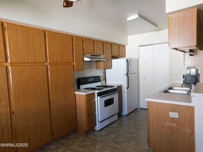 240 Serpa Pl in Fallon, NV - Building Photo - Building Photo