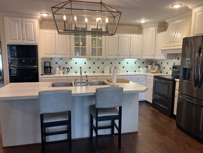 243 Kate Dr in Sikeston, MO - Building Photo - Building Photo