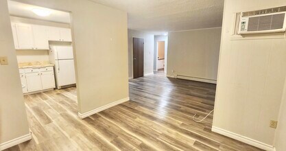 145 Kemp Cres in Stratford, ON - Building Photo - Building Photo