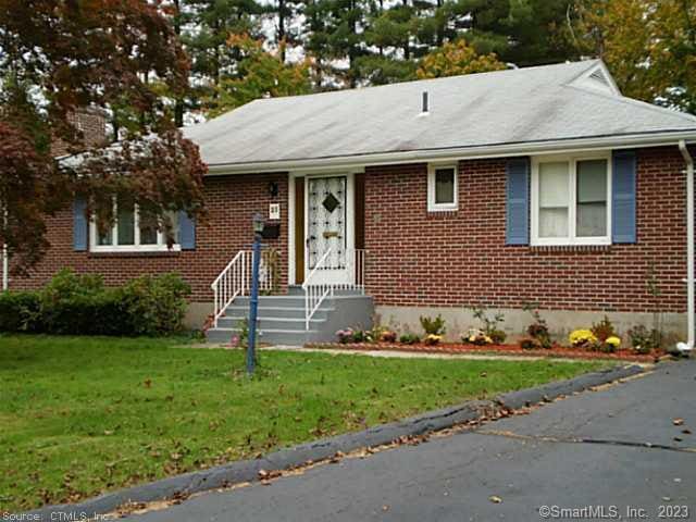 property at 21 Lindy Ln