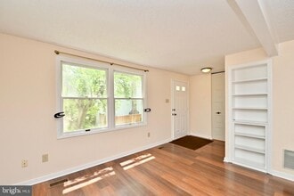 6832 Heatherway Ct in Alexandria, VA - Building Photo - Building Photo
