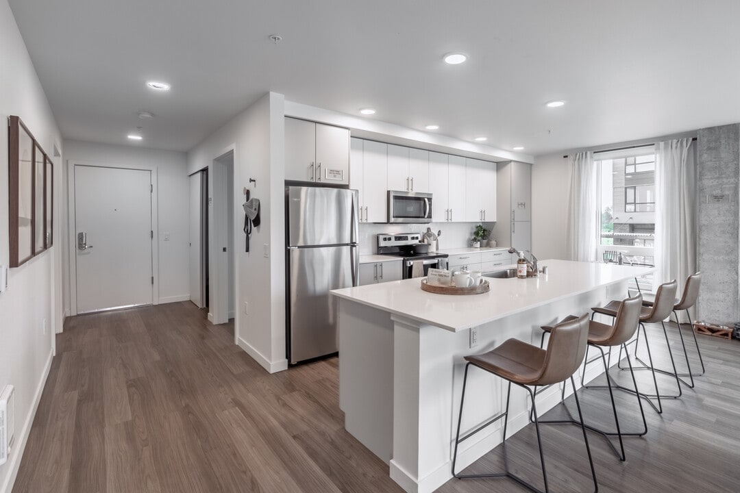 Riverfront Everett in Everett, WA - Building Photo