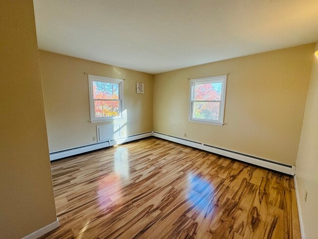 304 Pine Rock Ave in Hamden, CT - Building Photo - Building Photo