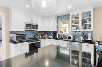 3537 Sea Gull Rd in Virginia Beach, VA - Building Photo - Building Photo