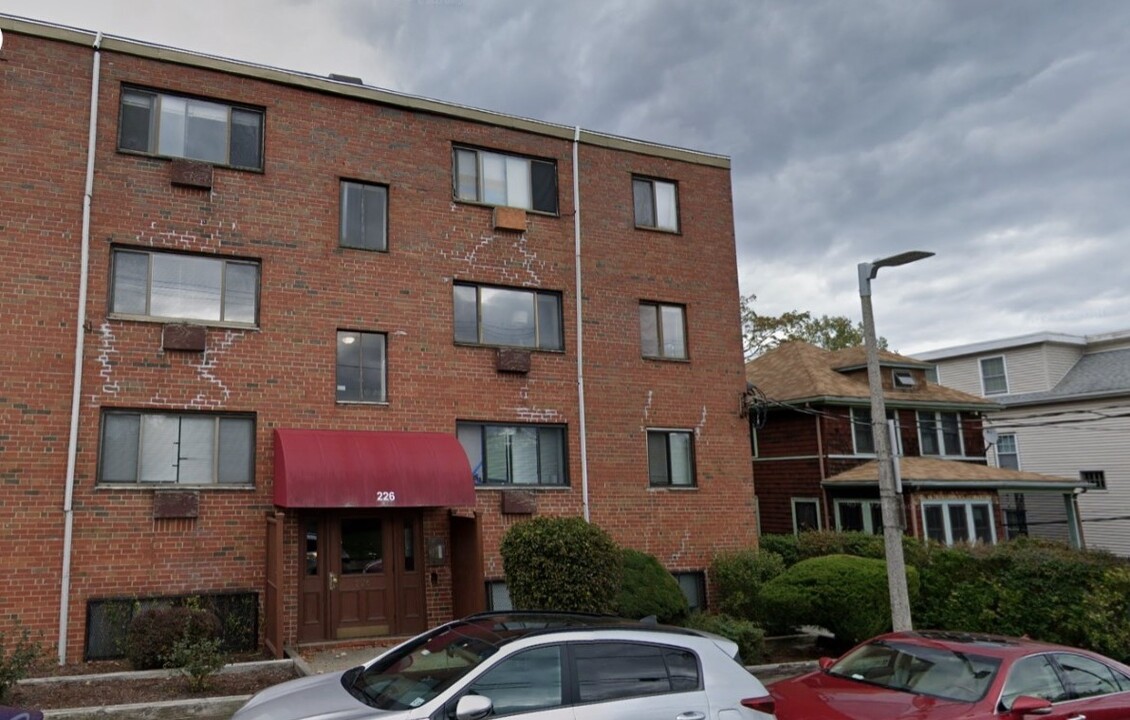 222 Parker Hill Ave, Unit 6 in Boston, MA - Building Photo