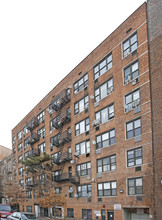 405 E 16th St in Brooklyn, NY - Foto de edificio - Building Photo