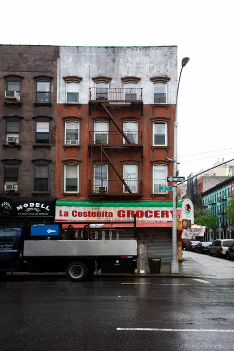 2155 Second Ave in New York, NY - Foto de edificio