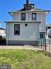 19 Lane Ave in Gloucester City, NJ - Building Photo - Building Photo