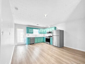 4585 Post Ridge Ln in Stonecrest, GA - Building Photo - Building Photo