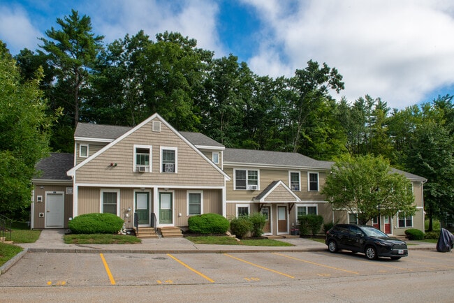 property at 15 Parmenter Rd