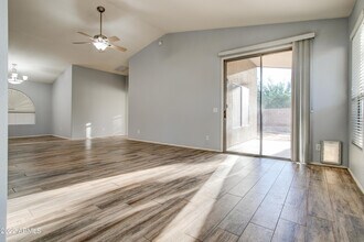 29757 N Broken Shale Dr in San Tan Valley, AZ - Building Photo - Building Photo