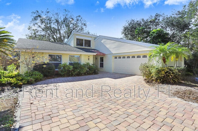 property at 4504 Stonehenge Rd