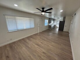 1608-1610 S Central St in Visalia, CA - Building Photo