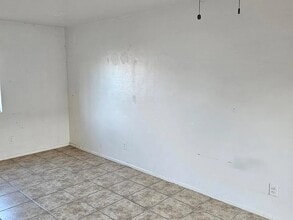 2847 N 46th Ave, Unit 2847 N 46th Ave 13 in Phoenix, AZ - Building Photo - Building Photo