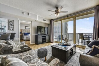 9900 S Thomas Dr, Unit SI ID1523367P in Panama City Beach, FL - Building Photo - Building Photo