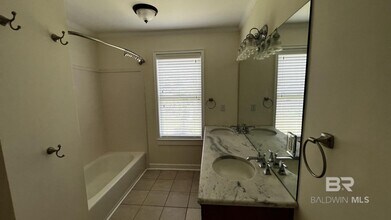 295 Belrose Ave in Daphne, AL - Building Photo - Building Photo