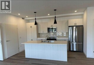 119 Lincoln St in Welland, ON - Building Photo - Building Photo